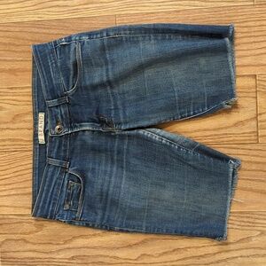 J Brand women's slim-fit denim shorts 10" inseam frayed hem low-rise size 27